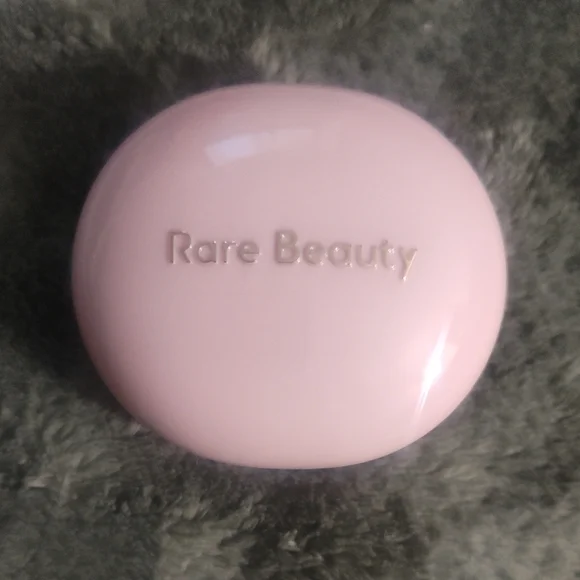 Rare Beauty Soft Pink Compact - Picture 1 of 3